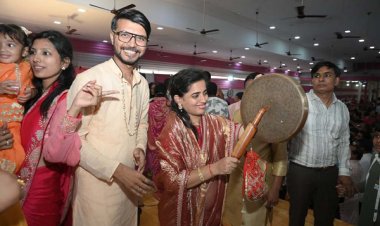 कोचर परिवार ने कांसे की थाली बजाकर सकल श्रीसंघ को दी बधाई