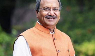 सांसद बृजमोहन के प्रयासों से हथबंद स्टेशन पर छत्तीसगढ़ एक्सप्रेस का ठहराव बहाल