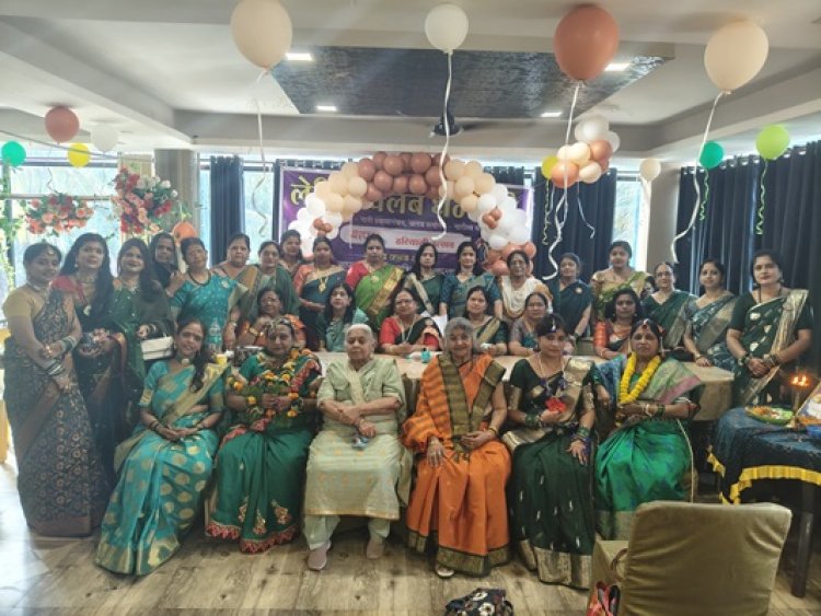 सावन महोत्सव में हरियाली की छटा, गीत-संगीत और रंगारंग कार्यक्रमों से सजी लेडीज़ क्लब की किटी पार्टी