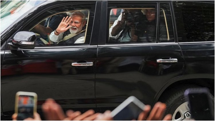 प्रधानमंत्री मोदी की बंगलूरू को यलो लाइन मेट्रो और वंदे भारत एक्सप्रेस की सौगात