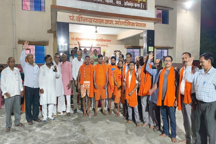 बैजनाथ धाम को जलाभिषेक करने गए कांवरियों की पूरे श्रावण मास लगातार  24 घंटे की सेवा जलपान एवं विश्राम की व्यवस्था