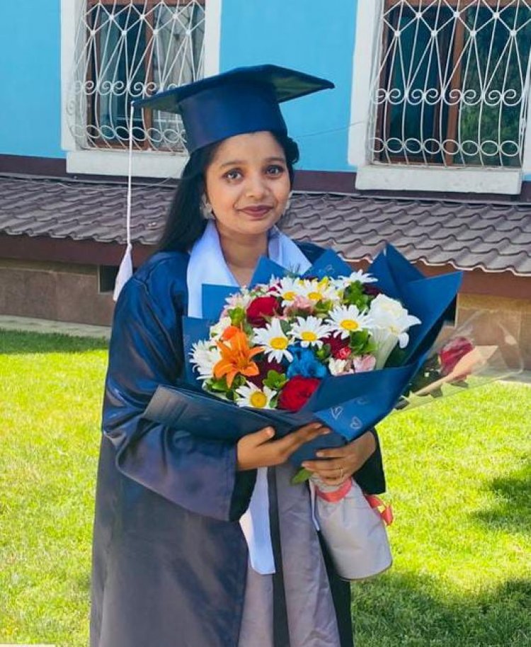 दल्ली राजहरा की मीर सालेहा अली ने फॉरेन मेडिकल ग्रेजुएट एग्जामिनेशन परीक्षा में सफलता हांसिल कर बनी डॉक्टर 