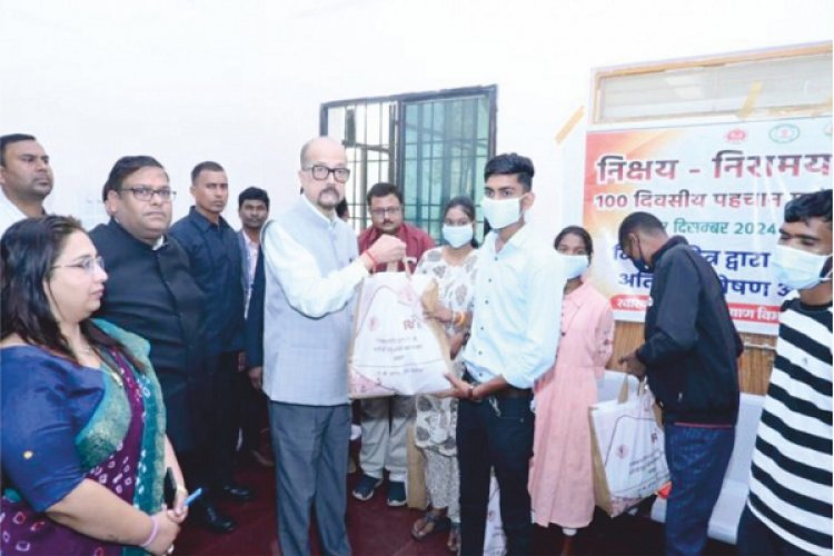 राज्यपाल श्री रमेन डेका बने छत्तीसगढ़ के सभी 33 जिलों में टीबी मरीजों के ‘निक्षय मित्र’