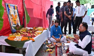 विश्वकर्मा जयंती पर सीएम हाउस में पूजा अर्चना
