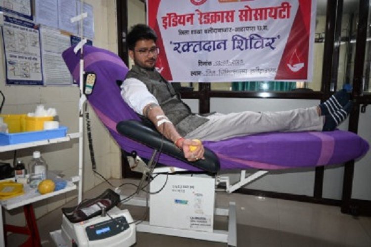 रक्तदान एक महान और जीवनदायी कार्य