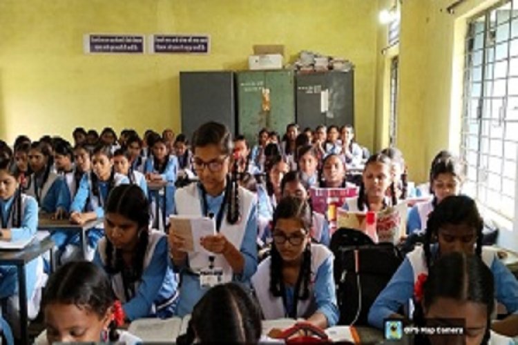 छत्तीसगढ़ रजत महोत्सव के अवसर पर स्कूल एवं महाविद्यालयों में विभिन्न गतिविधियों का आयोजन