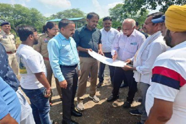 मुख्यमंत्री के प्रस्तावित कार्यक्रम की तैयारियों का कलेक्टर लिया जायजा