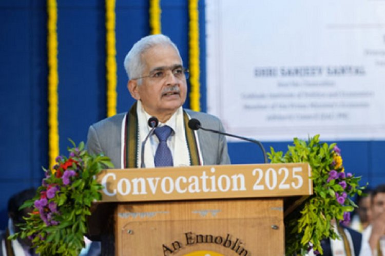 वैश्विक अनिश्चितता के बीच भारत मजबूती का कर रहा प्रदर्शन : शक्तिकांत दास