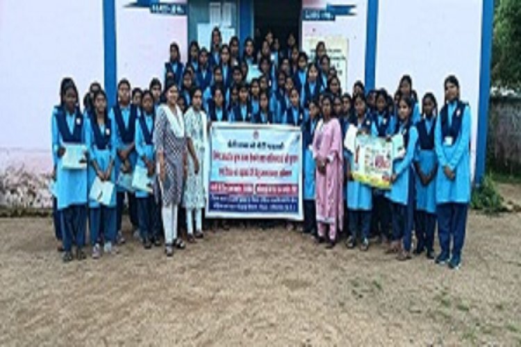 बालिकाओं के मानसिक स्वास्थ्य के प्रति जागरूकता अभियान चलाया
