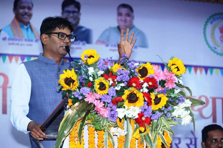 रायपुर : राज्य निर्माण के बाद छत्तीसगढ़ तेजी से विकास के पथ पर है अग्रसर-वित्त मंत्री श्री ओ.पी.चौधरी