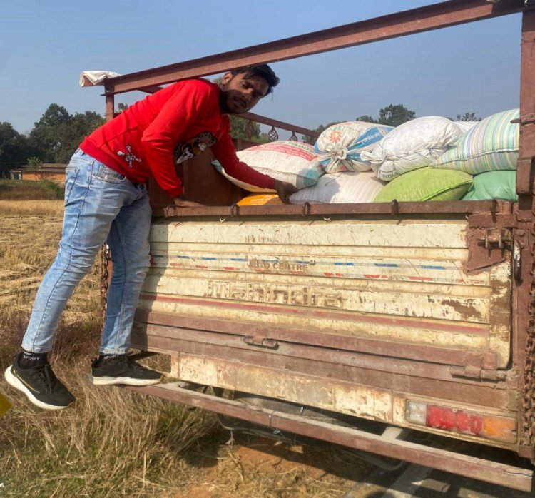 रायपुर : फोर्टिफाइड मिक्स्ड चावल का अवैध परिवहन करते पकड़ा गया ग्राम कृष्णपुर में