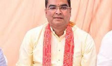 विधायक रिकेश सेन अपने विधानसभा क्षेत्र के सभी बीएलओ के कार्य से हुए प्रसन्न