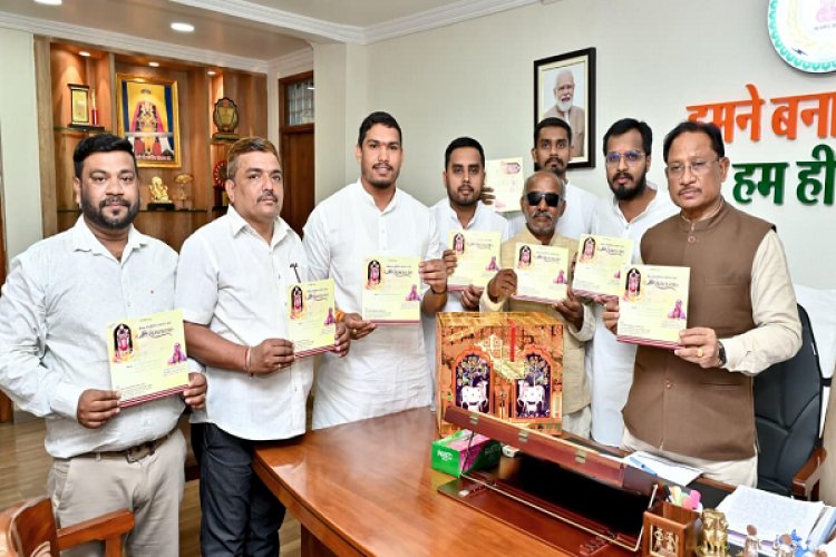 रायपुर : मुख्यमंत्री श्री विष्णुदेव साय ने श्री रामकथा पोस्टर एवं कैलेंडर का किया विमोचन