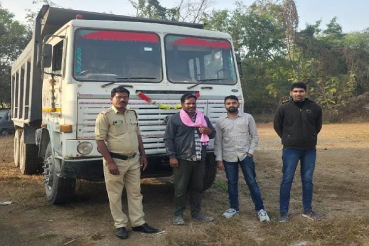 रायपुर : अवैध खनिज परिवहन करते 3 हाईवा और 1 ट्रेलर जब्त