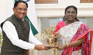 मुख्यमंत्री विष्णुदेव साय ने राष्ट्रपति द्रौपदी मुर्मु से की सौजन्य मुलाकात, ‘बस्तर पंडुम 2026’ में किया आमंत्रित