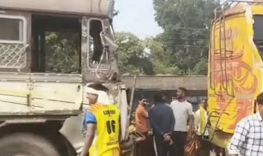 खड़ी बस से टकराई ट्रक, 3 महिलाओं समेत 4 घायल...