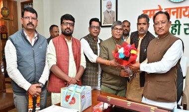 मुख्यमंत्री श्री विष्णुदेव साय से वीर शहीद दीपक भारद्वाज स्मृति समिति के सदस्यों की सौजन्य मुलाकात