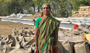 ’धान खरीदी व्यवस्था ने बदली महिला किसान चौती बाई की ज़िंदगी’