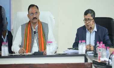 श्याम बिहारी जायसवाल ने स्वास्थ्य सेवाओं को मिशन मोड में सुदृढ़ करने के दिए निर्देश