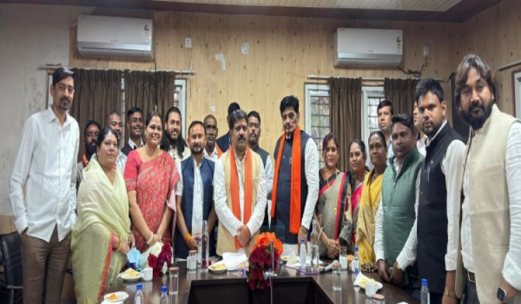 उपमुख्यमंत्री श्री विजय शर्मा ने जिला पंचायत रायपुर का किया निरीक्षण