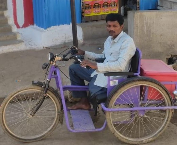 बैटरी चालित मोटराइज्ड ट्राइसाइकिल बनी संबल