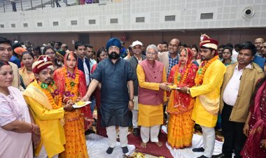 मुख्यमंत्री कन्या विवाह योजना : मुख्यमंत्री श्री विष्णुदेव साय ने वर्चुअली जुड़कर नव दंपत्तियों को दिया आर्शीवाद