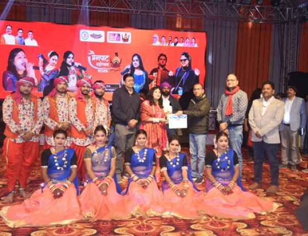 लोकसंगीत और बॉलीवुड सुरों से सजा मैनपाट महोत्सव का दूसरा दिन