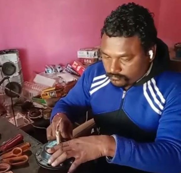 शासन के सहयोग से आत्मनिर्भरता की राह पर दिव्यांग श्री राजेश कुमार पटेल