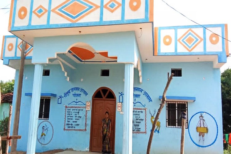 विशेष समाचार : प्रधानमंत्री आवास योजना के क्रियान्वयन में महासमुंद जिला राज्य में दूसरे स्थान पर