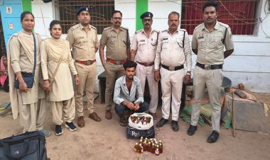 संयुक्त टीम ने 10 हजार रुपए से अधिक की देशी मदिरा किया जब्त