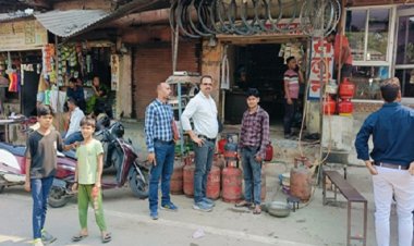 एलपीजी, पेट्रोल और डीजल का पर्याप्त स्टॉक उपलब्ध, घबराने की जरूरत नहीं