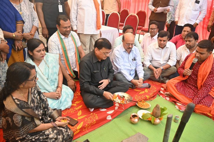 उद्योग मंत्री श्री लखन लाल देवांगन ने शिवाजीनगर और एमपी नगर कॉलोनी को दी 14.42 करोड़ के अंडरग्राउंड सीवरेज लाइन की सौगात, 3350 मकानों को मिलेगा लाभ