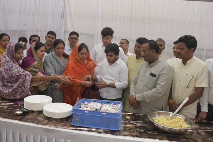 सशस्त्र नक्सलवाद की समाप्ति के ऐतिहासिक संकल्प की पूर्ति पर भव्य हनुमंत भंडारा का हुआ आयोजन