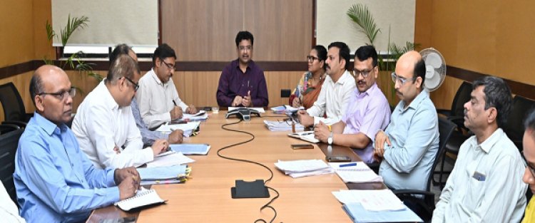 अनुच्छेद 275 (1) अंतर्गत स्वीकृत कार्यों को पूर्ण गुणवत्ता एवं निर्धारित मापदंड अनुसार निर्धारित समयसीमा में करें पूर्ण : प्रमुख सचिव श्री सोनमणि बोरा