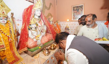 सुशासन तिहार के दौरान मुख्यमंत्री श्री विष्णुदेव साय पहुंचे कोसला धाम