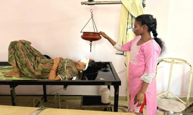 पंचकर्म चिकित्सा की मदद से 5 साल पुराने माइग्रेन से मुक्त हुईं सीमा