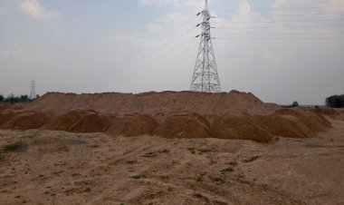 अवैध रेत भंडारण और परिवहन पर बड़ी कार्रवाई, 1740 घनमीटर रेत जप्त