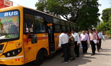ईंधन बचत और मितव्ययिता का अनूठा उदाहरण, बसना प्रशासन की सामूहिक बस यात्रा