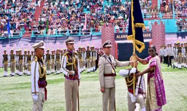 जनता का विश्वास जीतने के लिए उनकी मार्गदर्शक बने पुलिस: मुर्मु