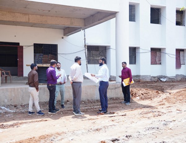 शिक्षा, पर्यटन और यातायात को मिलेगी नई गति : कुनकुरी में निर्माणाधीन परियोजनाओं का कलेक्टर ने किया निरीक्षण