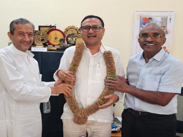 मनोहर गौशाला के शोध कार्यों और जैविक पद्धति की हुई सराहना