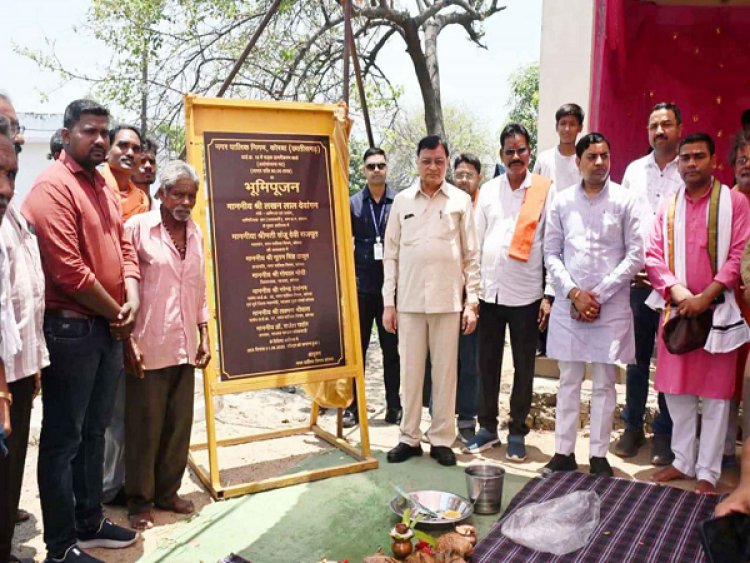 स्लम बाहुल्य वार्ड स्थित जोगियाडेरा पीपरापारा बस्ती में होगें 90 लाख रू. से सड़क डामरीकरण कार्य
