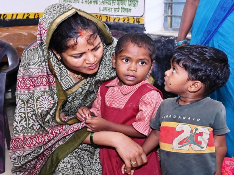 सुरक्षित बचपन से ही बनेगा सशक्त भविष्य: मंत्री श्रीमती लक्ष्मी राजवाड़े
