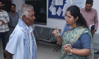 सुशासन तिहार बना बुजुर्गों का सहारा, 74 वर्षीय कोटवार को मिला श्रवण यंत्र